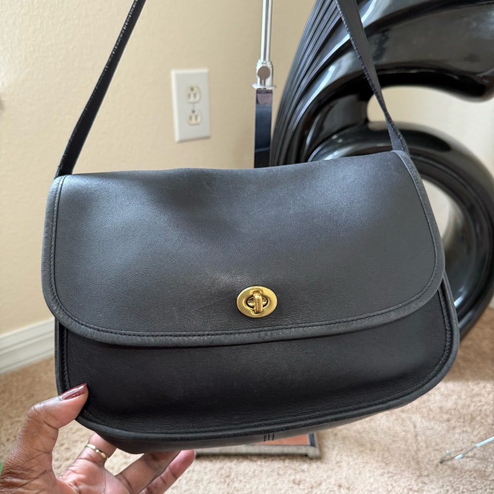 Coach Black Leather Shoulder Bag